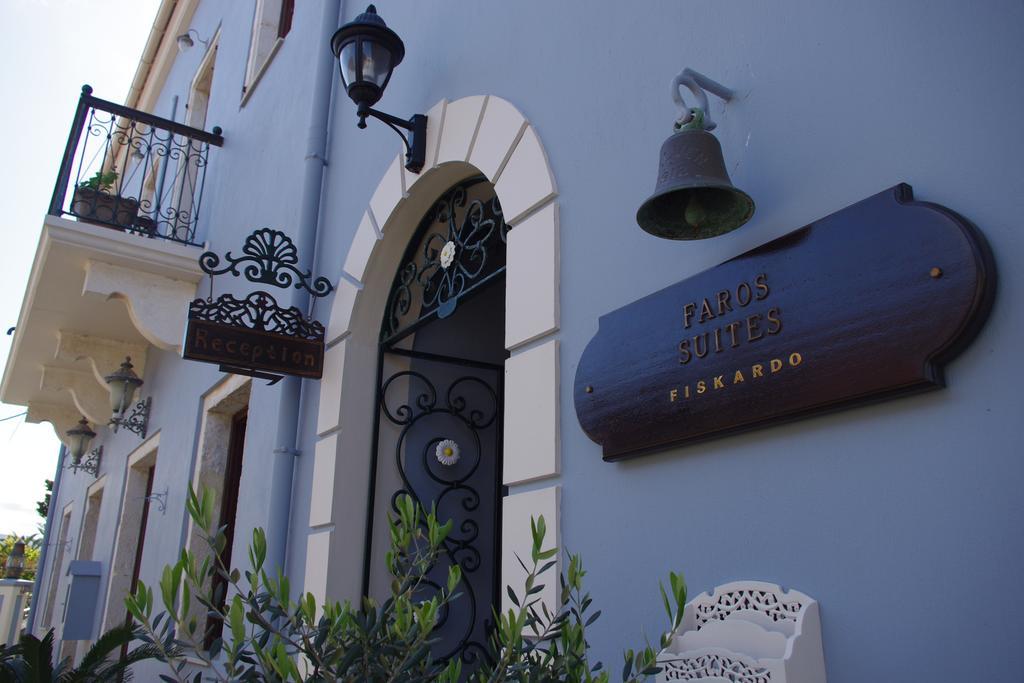 Faros Suites (Adults Only) ฟิสคาร์โด ภายนอก รูปภาพ
